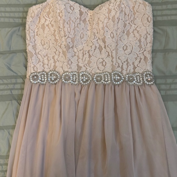 Speechless Lace & Chiffon Formal Dress – Size 3 - Picture 3 of 9